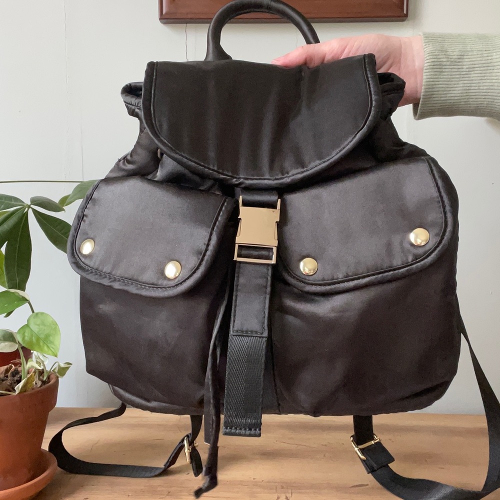 *SOLD* STEVE MADDEN black backpack purse